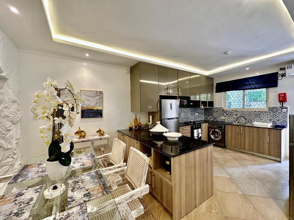 Amani Luxury Apartments Mombasa Exterior foto