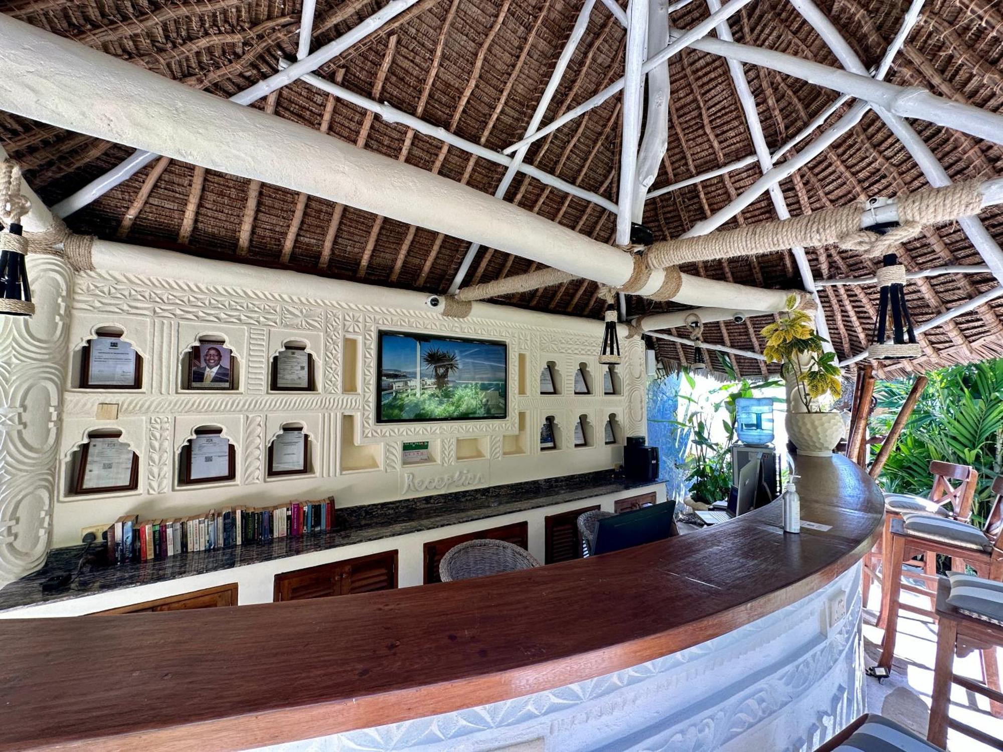 Amani Luxury Apartments Mombasa Exterior foto